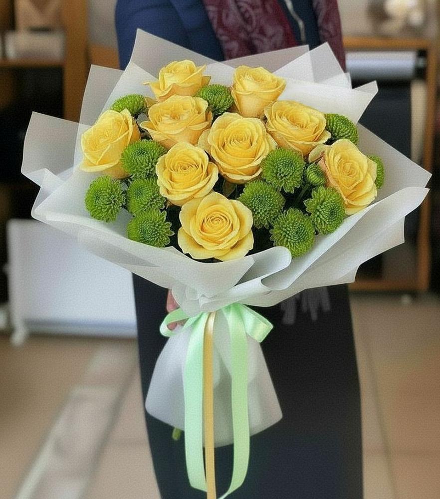 Букет цветов из: Хризантемы и Розы в Поселок Кузяевского фарфорового завода