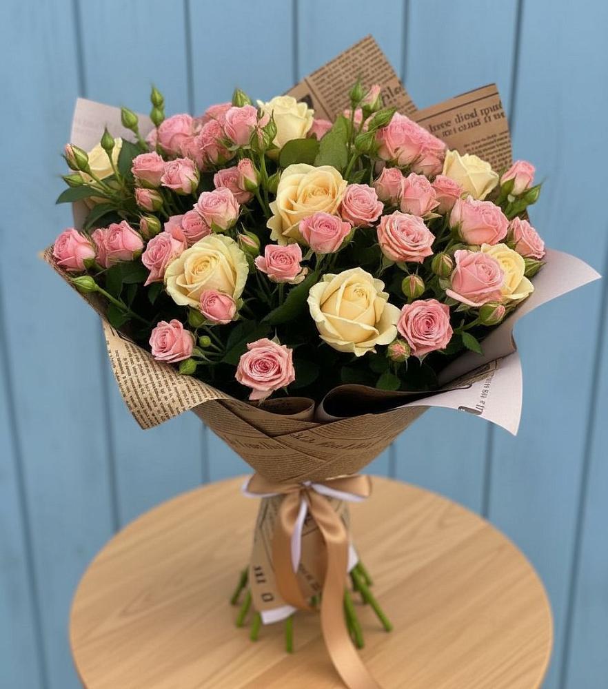 Букет цветов из: Розы в Поселок Кузяевского фарфорового завода