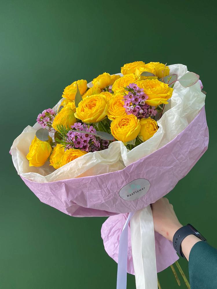 Кустовые желтые розы в Поселок Кузяевского фарфорового завода Букет Кустовые желтые розы в Поселок Кузяевского фарфорового завода
