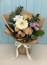 Букет цветов из:  Герберы и Хризантемы в Поселок Кузяевского фарфорового завода