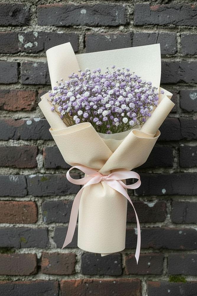 Букет цветов из: Гипсофила в Поселок Кузяевского фарфорового завода