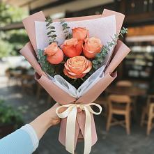 Букет цветов из:  Розы в Поселок Кузяевского фарфорового завода