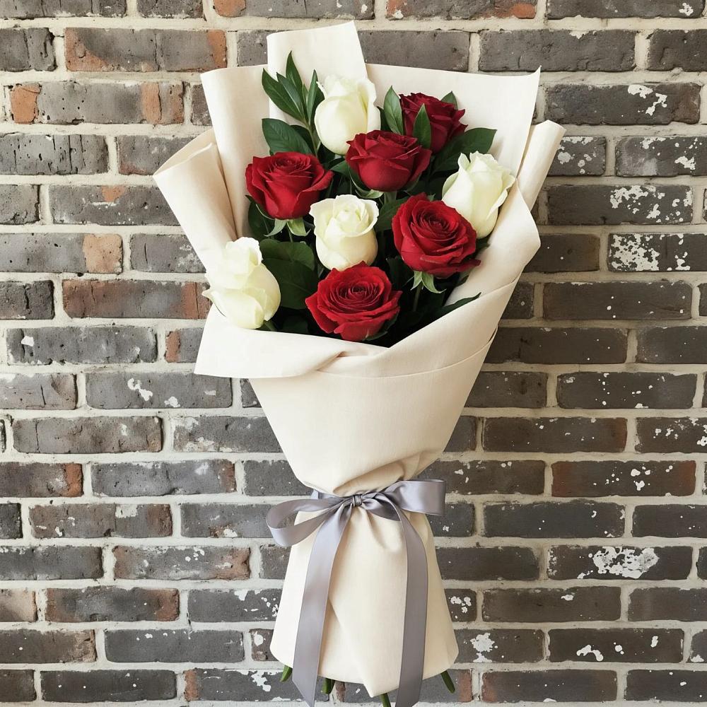 Букет цветов из: Розы в Поселок Кузяевского фарфорового завода