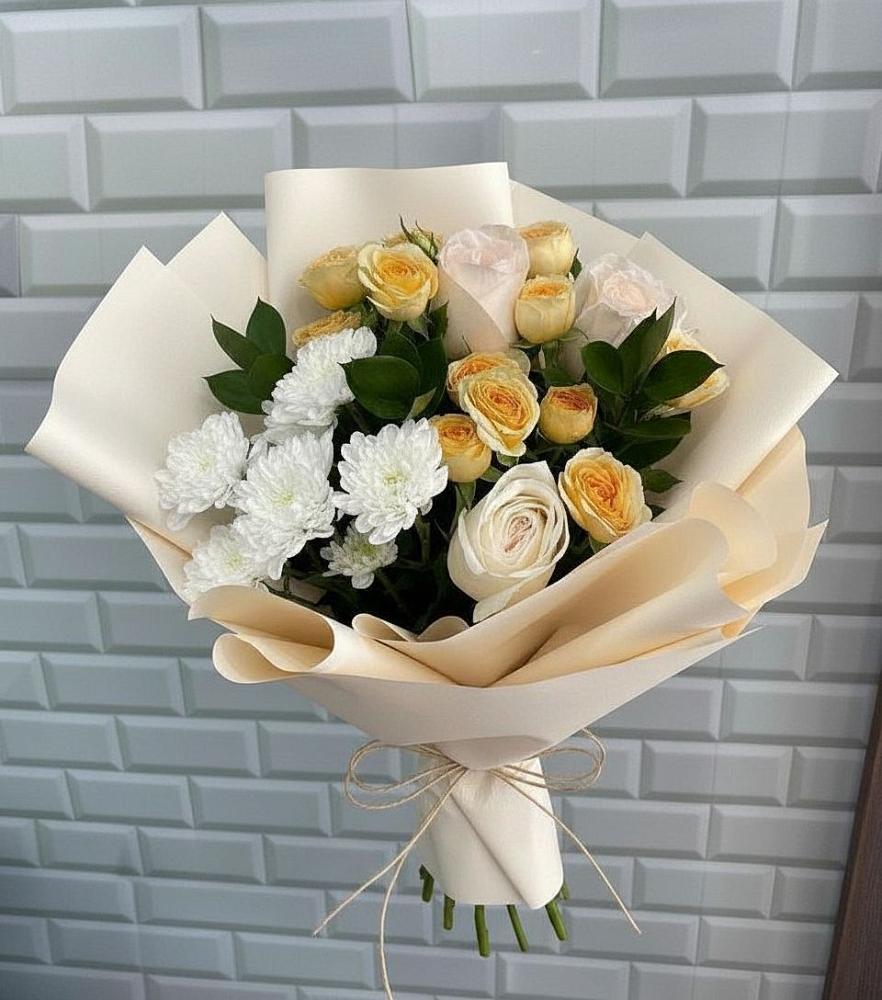 Букет цветов из: Розы и Хризантемы в Поселок Кузяевского фарфорового завода