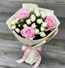 Букет цветов из:  Розы #REPLACE_PRED# Поселок Кузяевского фарфорового завода