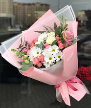 Букет цветов из:  Розы, Лизиантусы и Хризантемы в Поселок Кузяевского фарфорового завода
