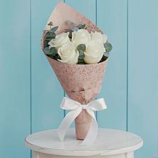 Букет цветов из:  Розы в Поселок Кузяевского фарфорового завода