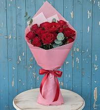 Букет цветов из:  Розы в Поселок Кузяевского фарфорового завода