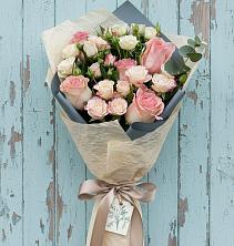 Букет цветов из:  Розы в Поселок Кузяевского фарфорового завода
