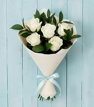 Букет цветов из:  Розы в Поселок Кузяевского фарфорового завода