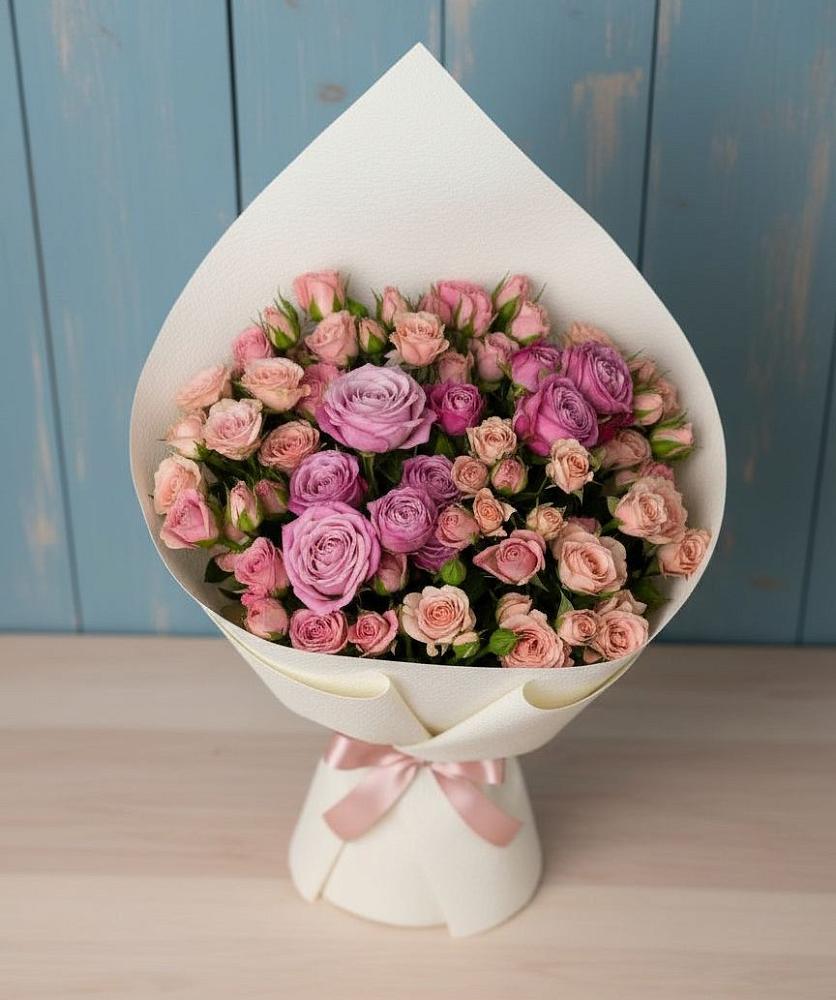 Букет цветов из: Розы в Поселок Кузяевского фарфорового завода