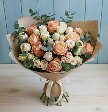 Букет цветов из:  Альстромерии и Розы #REPLACE_PRED# Поселок Кузяевского фарфорового завода